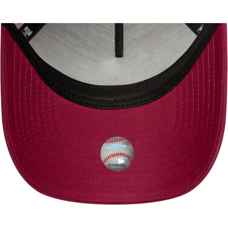New Era League Essential Trucker Freizeitkappe